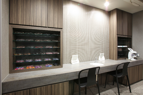 眼鏡・コンタクトレンズコーナー写真